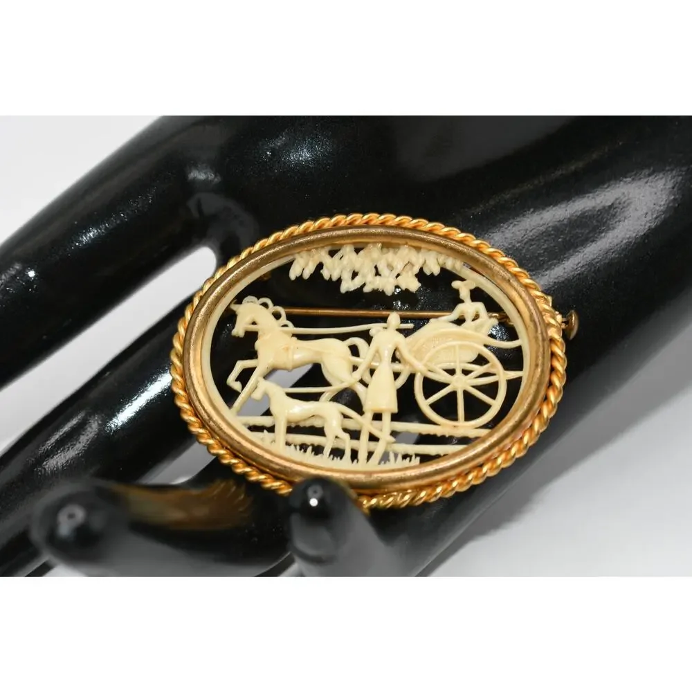 Vintage Celluloid Horse Carriage Scene Brooch Gold Tone Oval Frame
